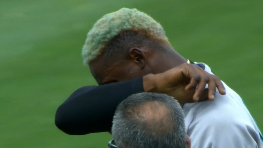 Jazz Chisholm shows respect for injured Ronald Acuña Jr.