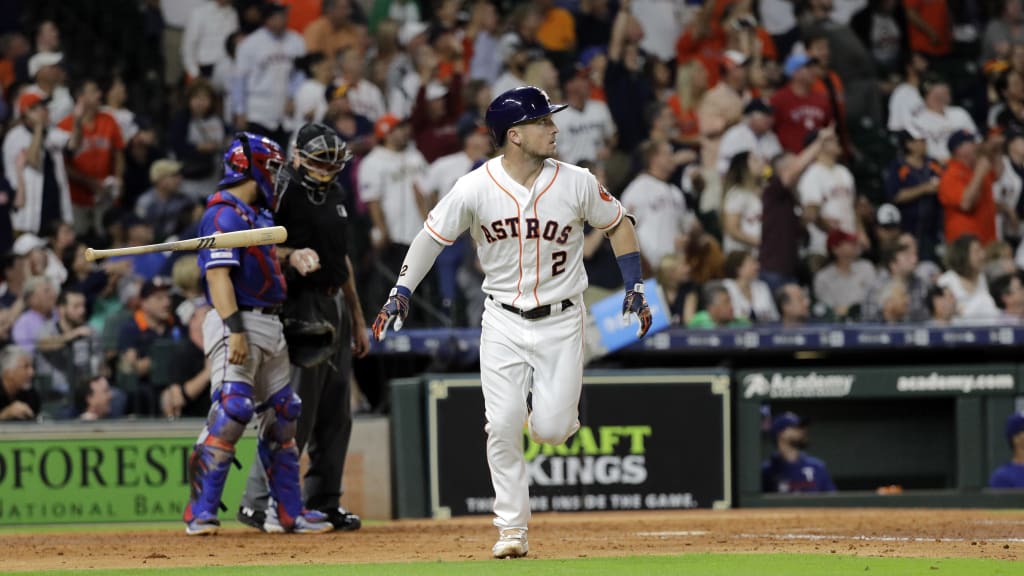 Alex Bregman surprises kid with World Series tickets, makes his