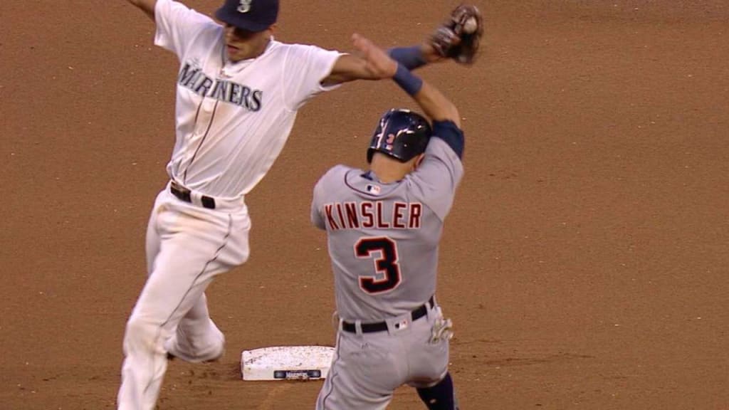 Former Ranger Kinsler has earned Tigers' embrace