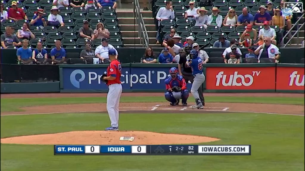 Reds deal Tyler Mahle, Brandon Drury