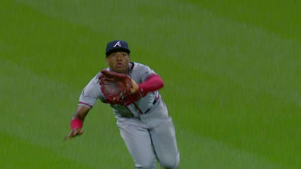 Acuna's stellar diving catch