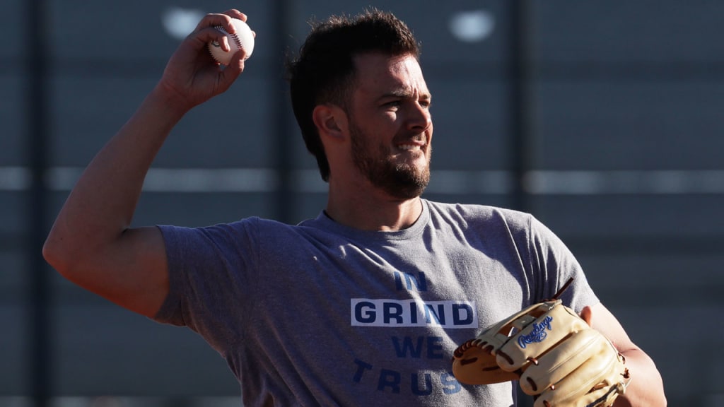 Kris Bryant and the Cubs will open the home season against the Dodgers on April 10 at Wrigley Field. (AP)