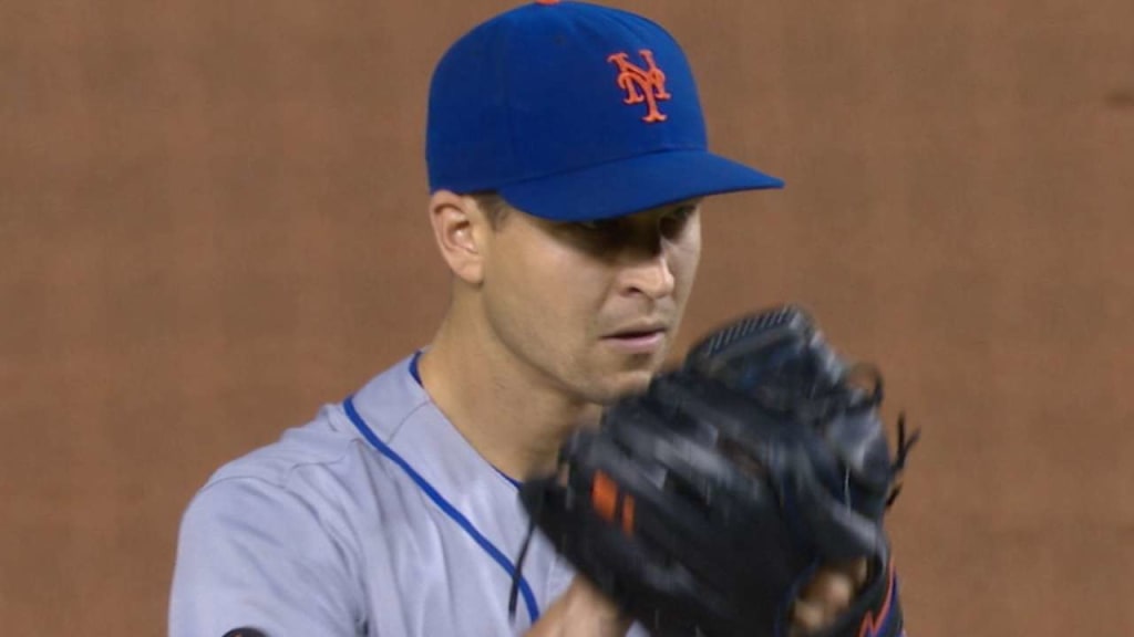 World Series 2015: deGrom drops stunner, says he's cutting his signature  locks