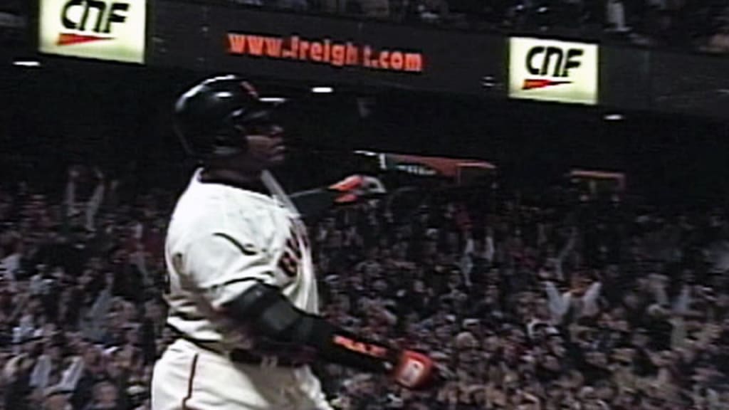 Barry Bonds in action during the 2004 All Star Home Run Derby at