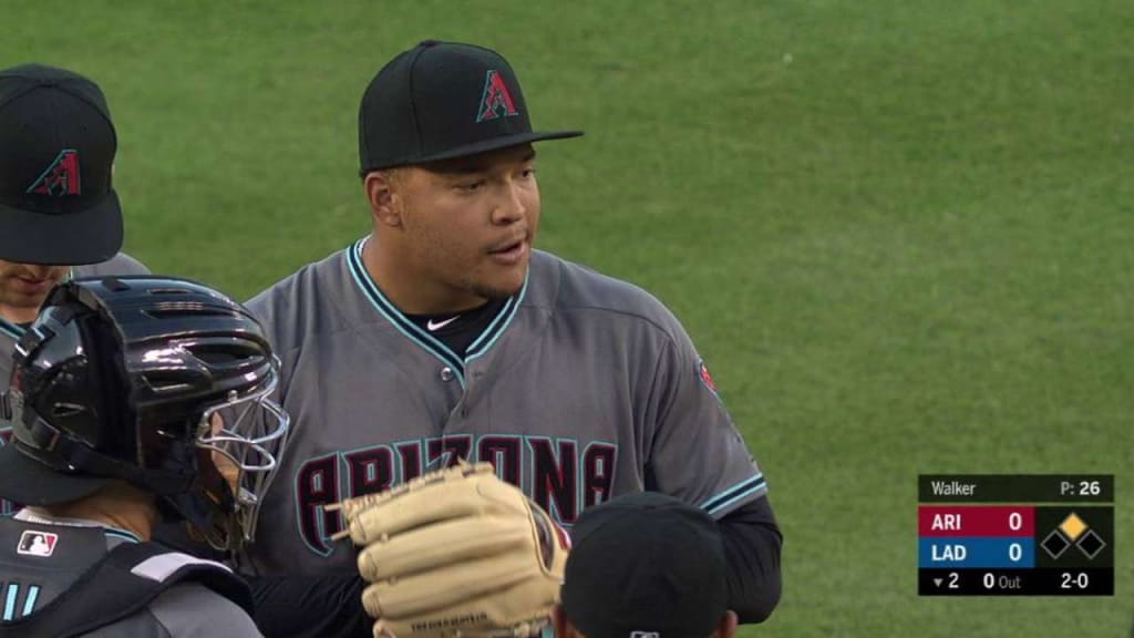 Walker exits game in 3rd inning