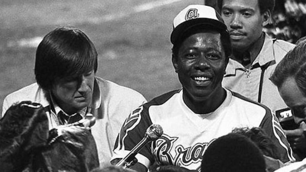 Hank Aaron by Greg Joens