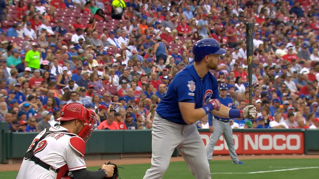 Lucroy's 3-hit, 2-RBI debut