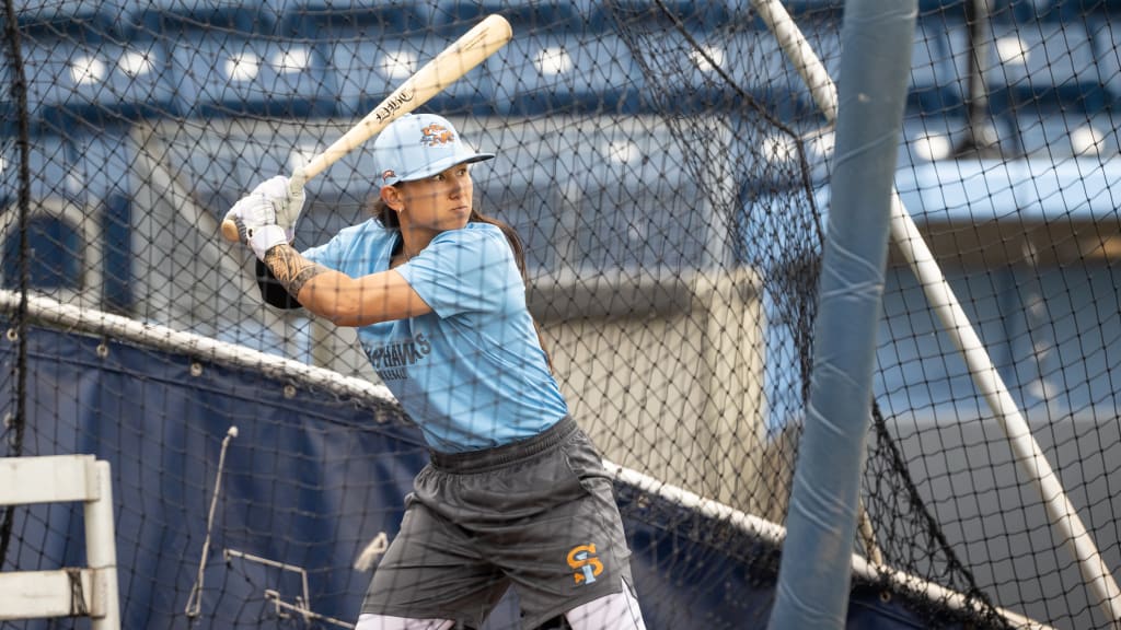 Edgardo Alfonzo Announced as First Manager in FerryHawks' History - Staten  Island FerryHawks