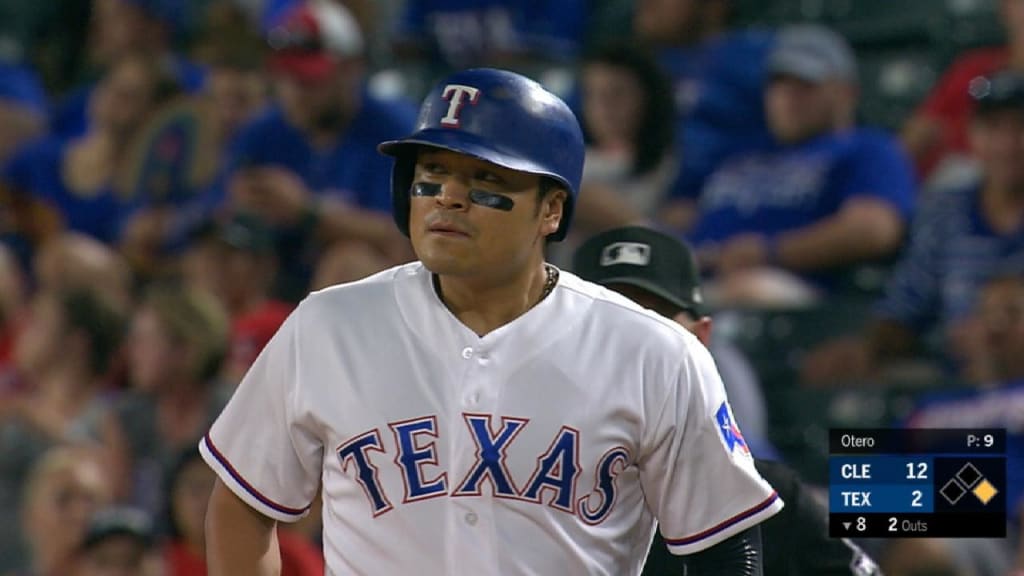 Shin-Soo Choo of Texas Rangers reaches base in 48th consecutive