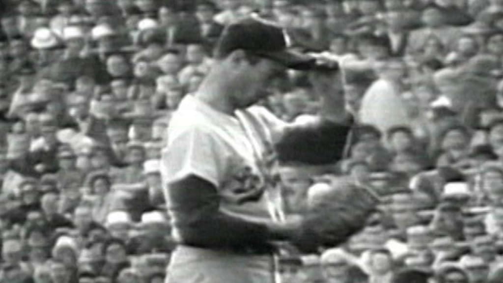 Sandy Koufax's Game 7 in 1965: One for the ages