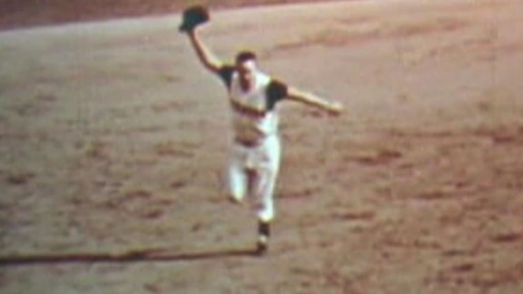 Mazeroski wins it