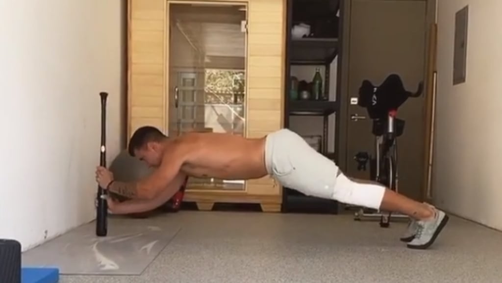 Lorenzen-Michael-Workout-1920