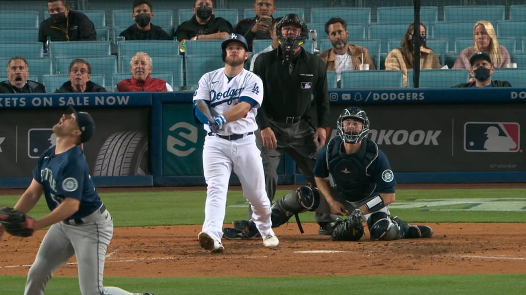 Max Muncy's two-run home run