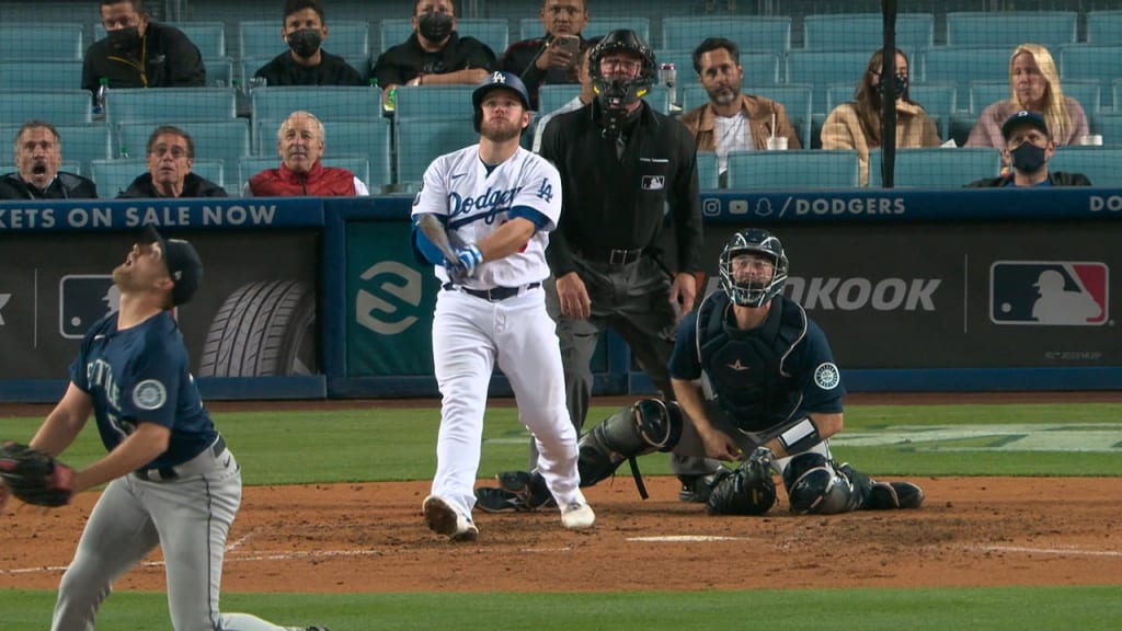 Gavin Lux's CLUTCH Go-Ahead 3-Run Home Run  Dodgers vs. Mariners (May 11,  2021) 