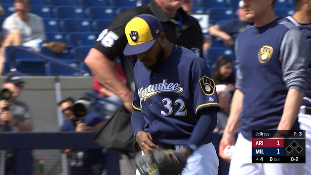 Jeffress exits with injury