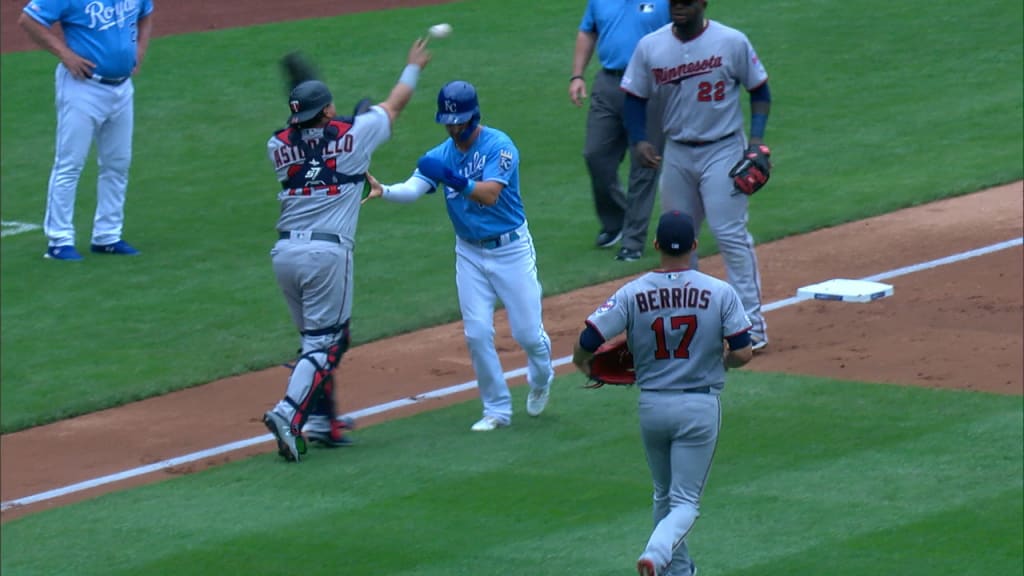 Twins: C.J. Cron brings home win over Royals