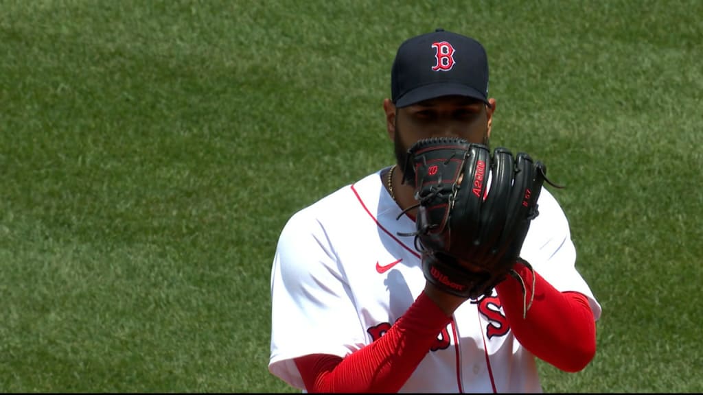 Red Sox sweep, but fans can't bring brooms to Fenway to celebrate