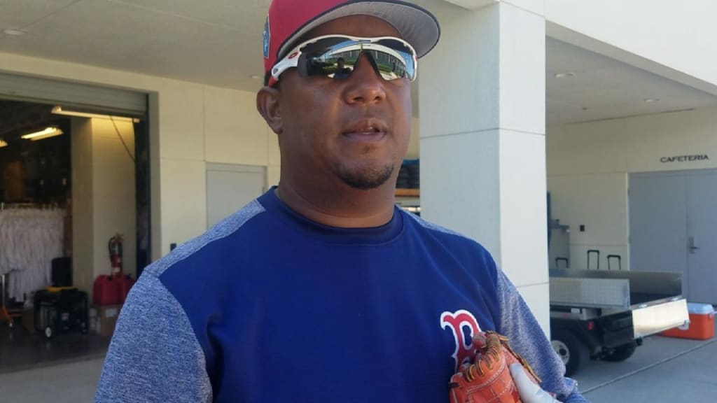 Red Sox: Pedro Martinez pitches in with hurlers and good friend, coach Dana  LeVangie