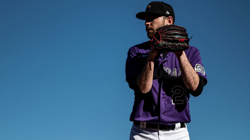 Austin Gomber back from injured list, pitches Rockies past Mariners