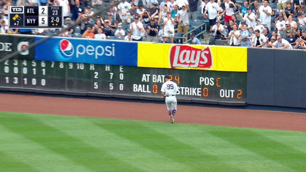 Homers from Stanton, Judge lift Yankees over Braves