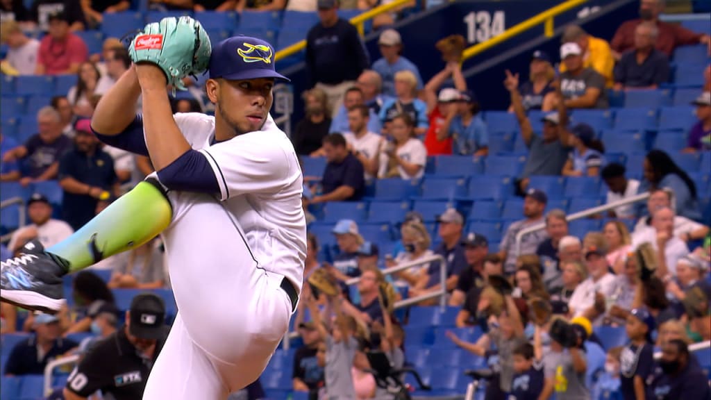 St. Petersburg, FL USA; Tampa Bay Rays pitcher Luis Patino (1) delivers a  pitch during an MLB game against the Texas Rangers on Friday, June 9, 2023  a Stock Photo - Alamy