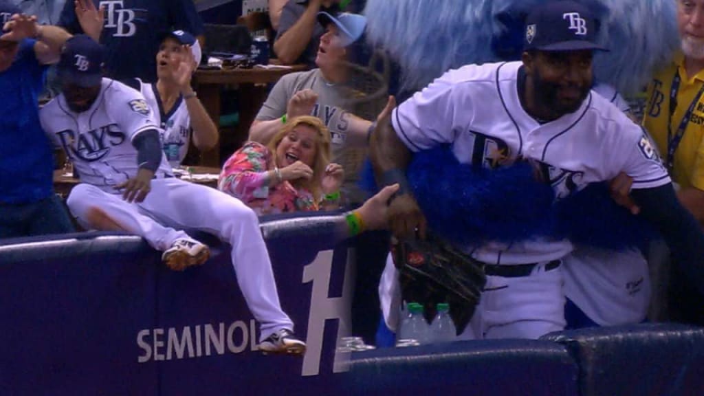 Span leaps into the stands twice