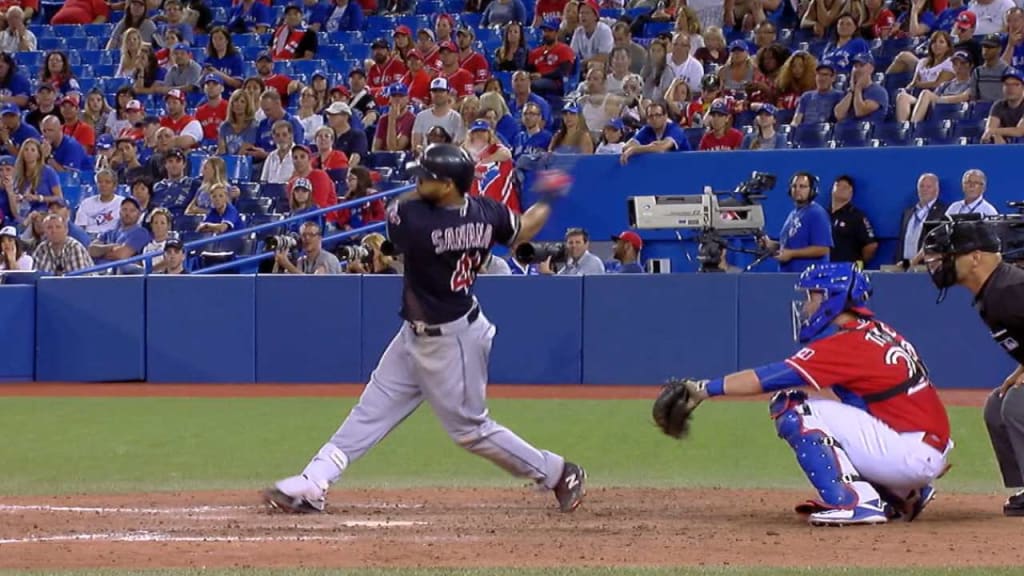 Ryan Goins hits winning HR in 10th, Jays beat Indians 5-3