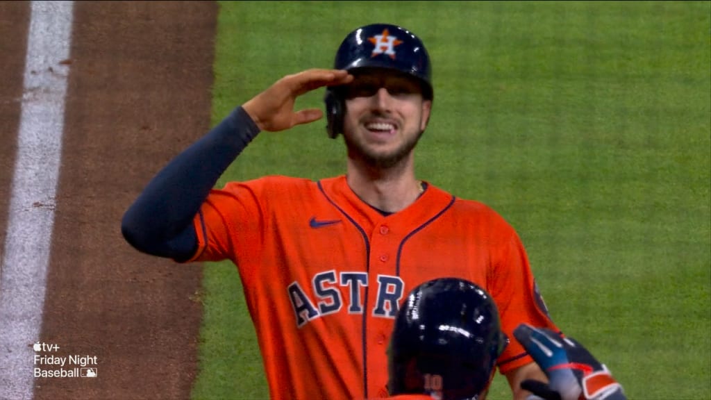 Yordan Alvarez's towering homer powers Astros to second World