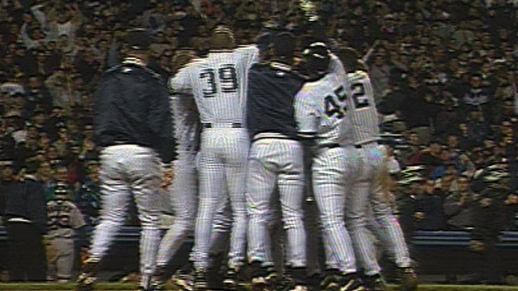 1999 New York Yankees World Series Champions 8 x 10 Photo of Team