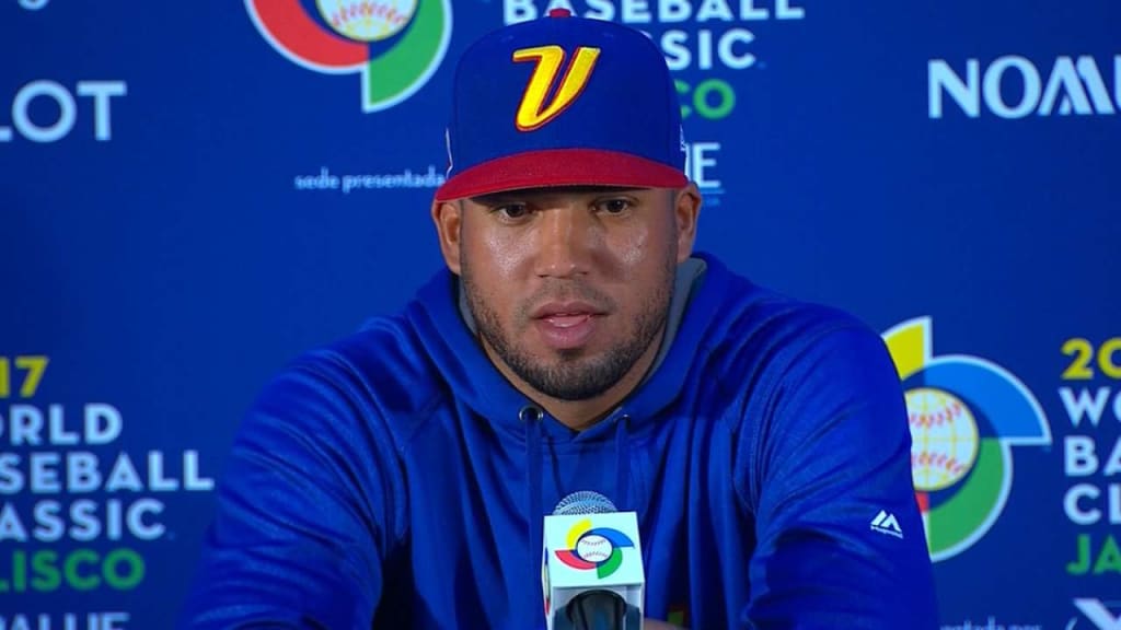 Venezuela rallies in 9th inning to defeat Italy 4-3 in WBC