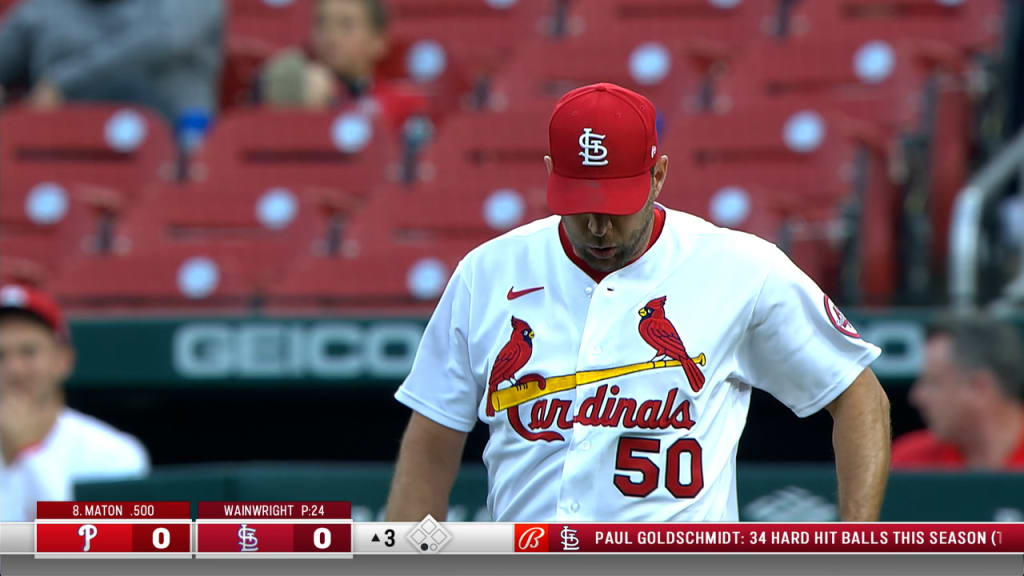 Wainwright strikes out in cameo to end career as Cardinals beat Reds 4-3, Pro Sports