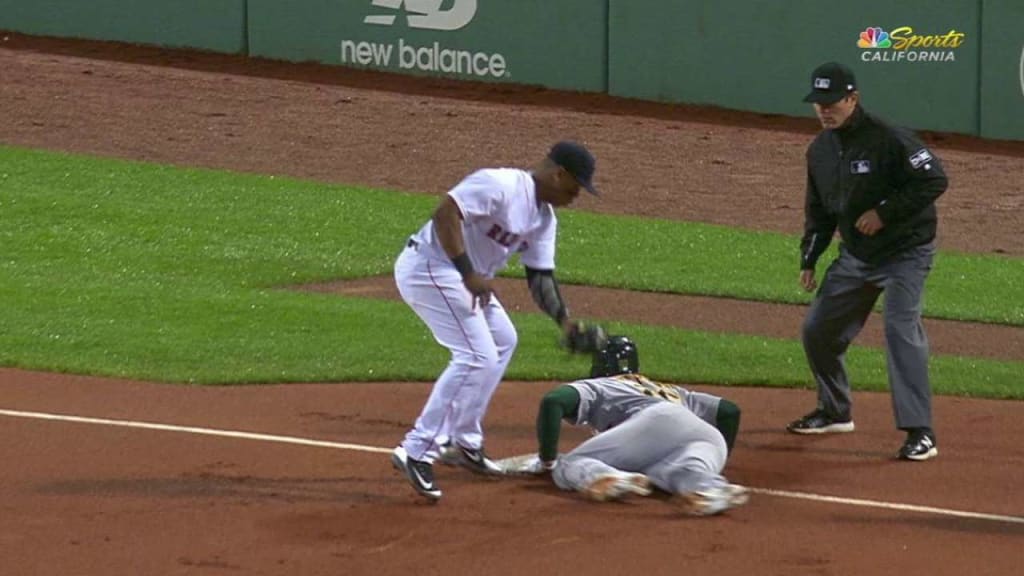 Stephen Piscotty gets hit in first at bat since his mother passed away