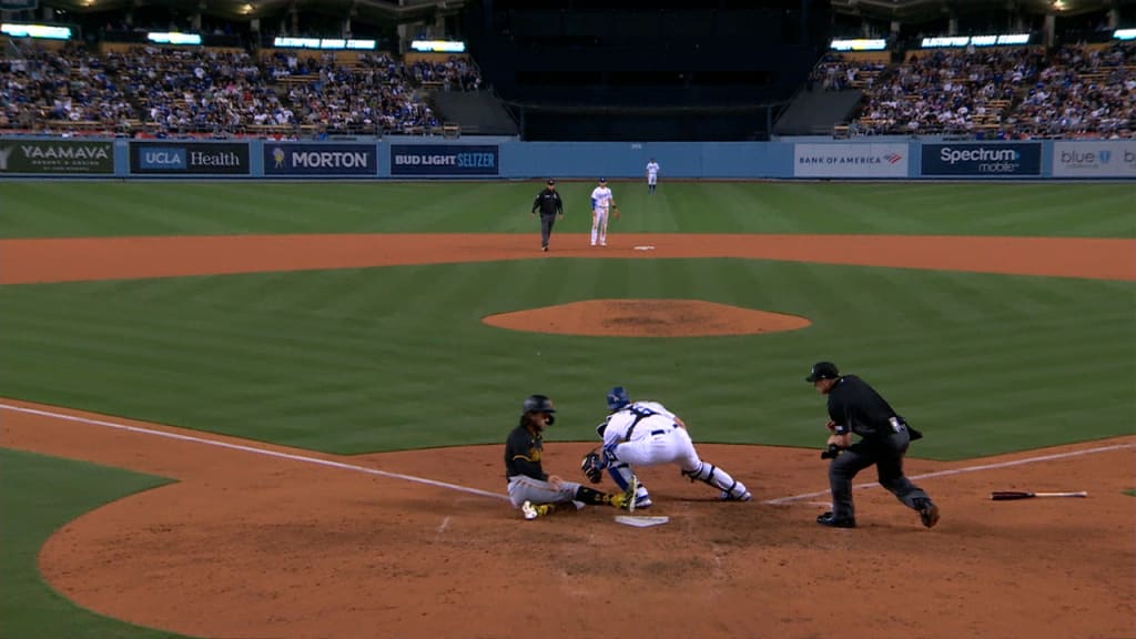 Buehler Pitches First Shutout of 2022 as Dodgers Silence Diamondbacks