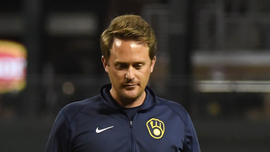 Brewers head trainer Scott Barringer. (Getty Images)