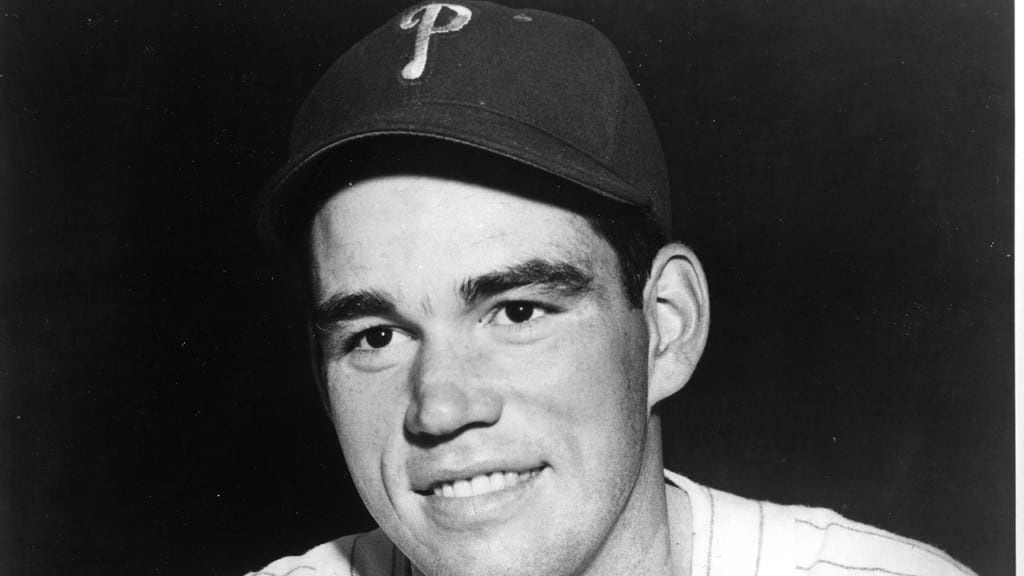 Bob Miller is one of three remaining members of the Phillies 1950 pennant-winning Whiz Kids. (Phillies)