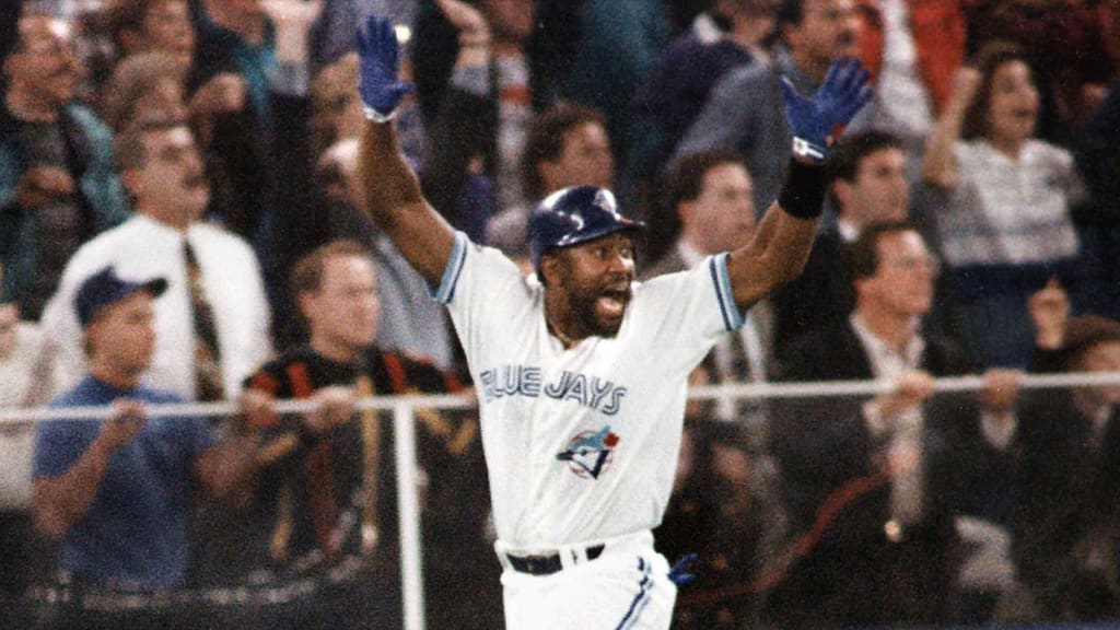 Joe Carter's World Series walk-off homerun gives the Jays back-to