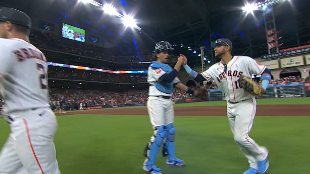 Astros fan receives signed Verlander jersey in exchange for home run  baseball