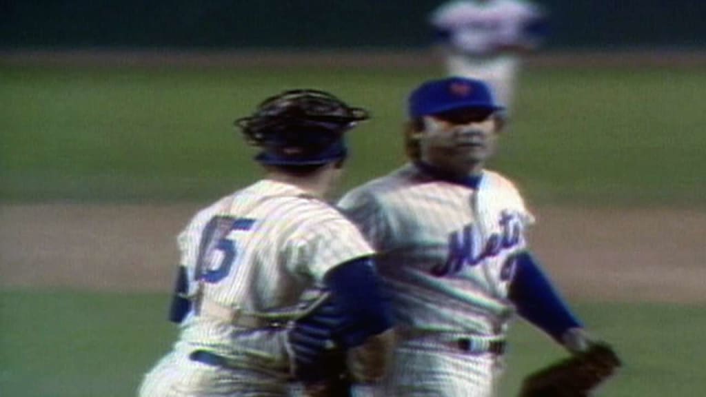 Mets Leave the Field in 1973 World Series - Mets History