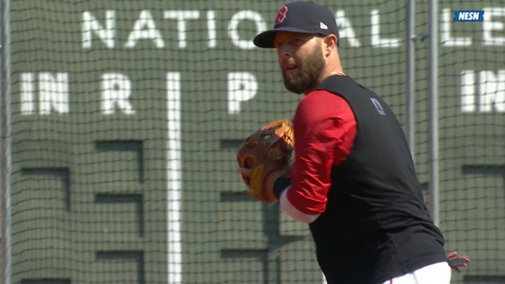 Pedroia goes on 10-day DL with knee injury 