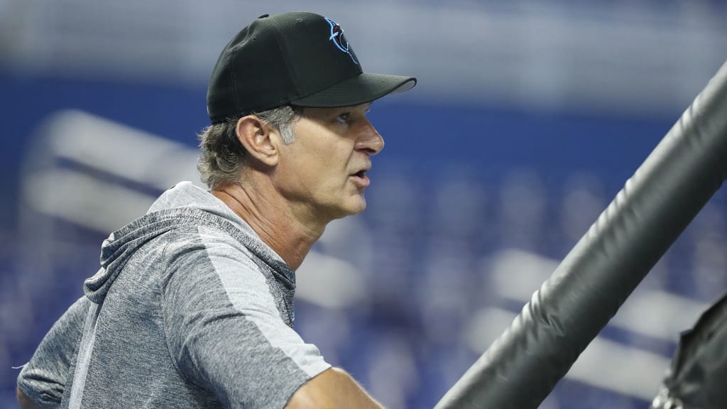Don Mattingly hired as Marlins manager