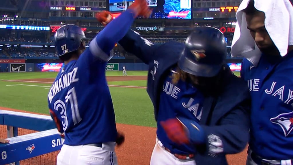 Toronto Blue Jays' Vladimir Guerrero Jr. Joins Baseball Legends With  No-Doubt Homer - Fastball