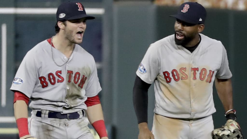 Spectator at Phillies-Red Sox game 'falls into Boston's BULLPEN shortly  after the first pitch