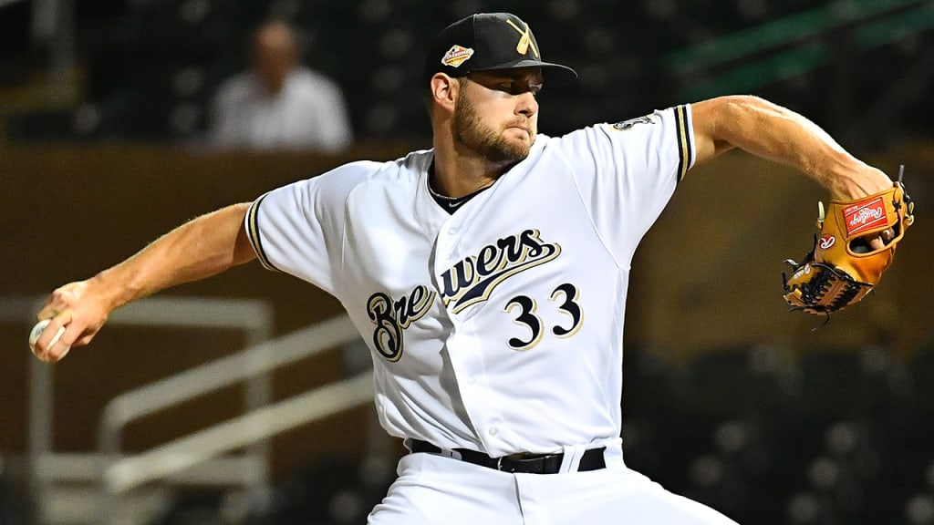 Adrian Houser returned strong from Tommy John surgery to toss 10 2/3 innings across four AFL starts. (Jennifer Stewart)