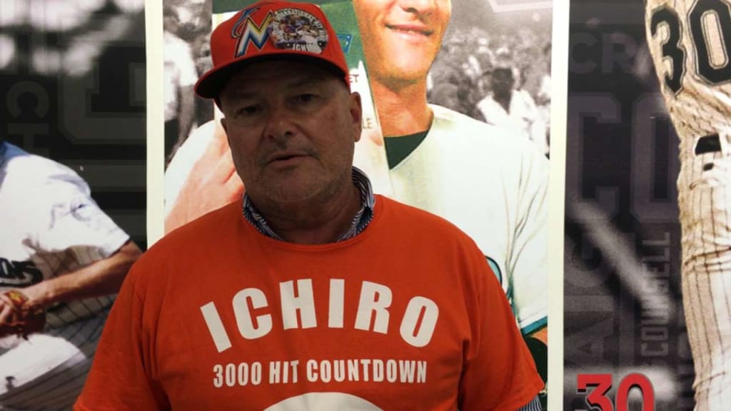 Die-hard Ichiro fans enjoy ride to 3,000 hits