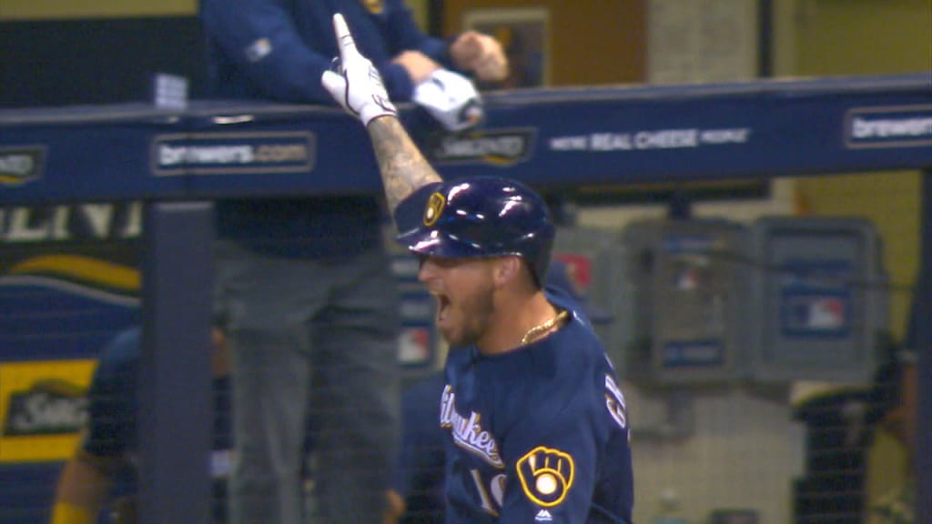 Grandal's go-ahead 3-run homer