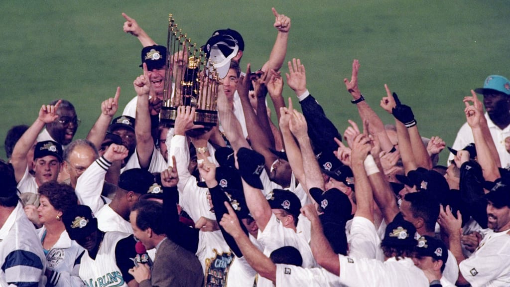 World Series: What happened to Marlins roster after winning 2003