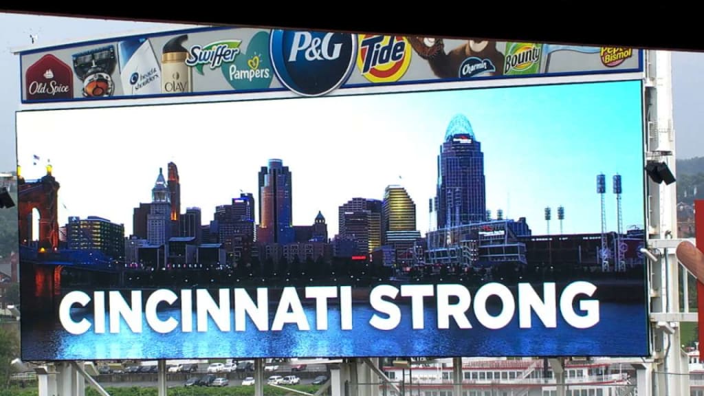 Reds hold moment of silence