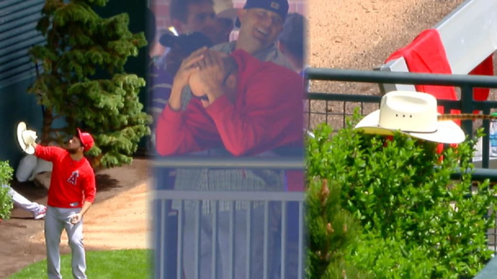 Bedrosian tries to return hat