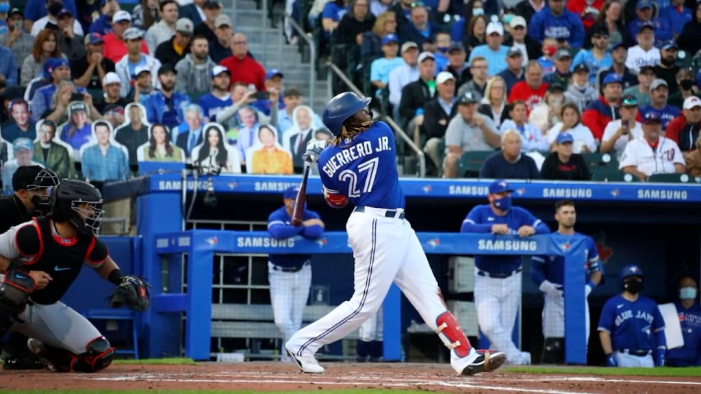 Check out Guerrero Jr.'s homer