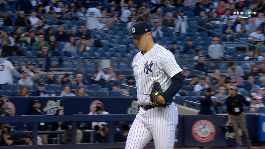Aaron Judge homers twice, gets outfield assist vs. Guardians